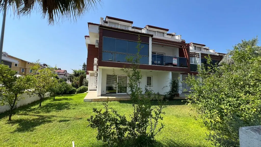 Real estate in Calis